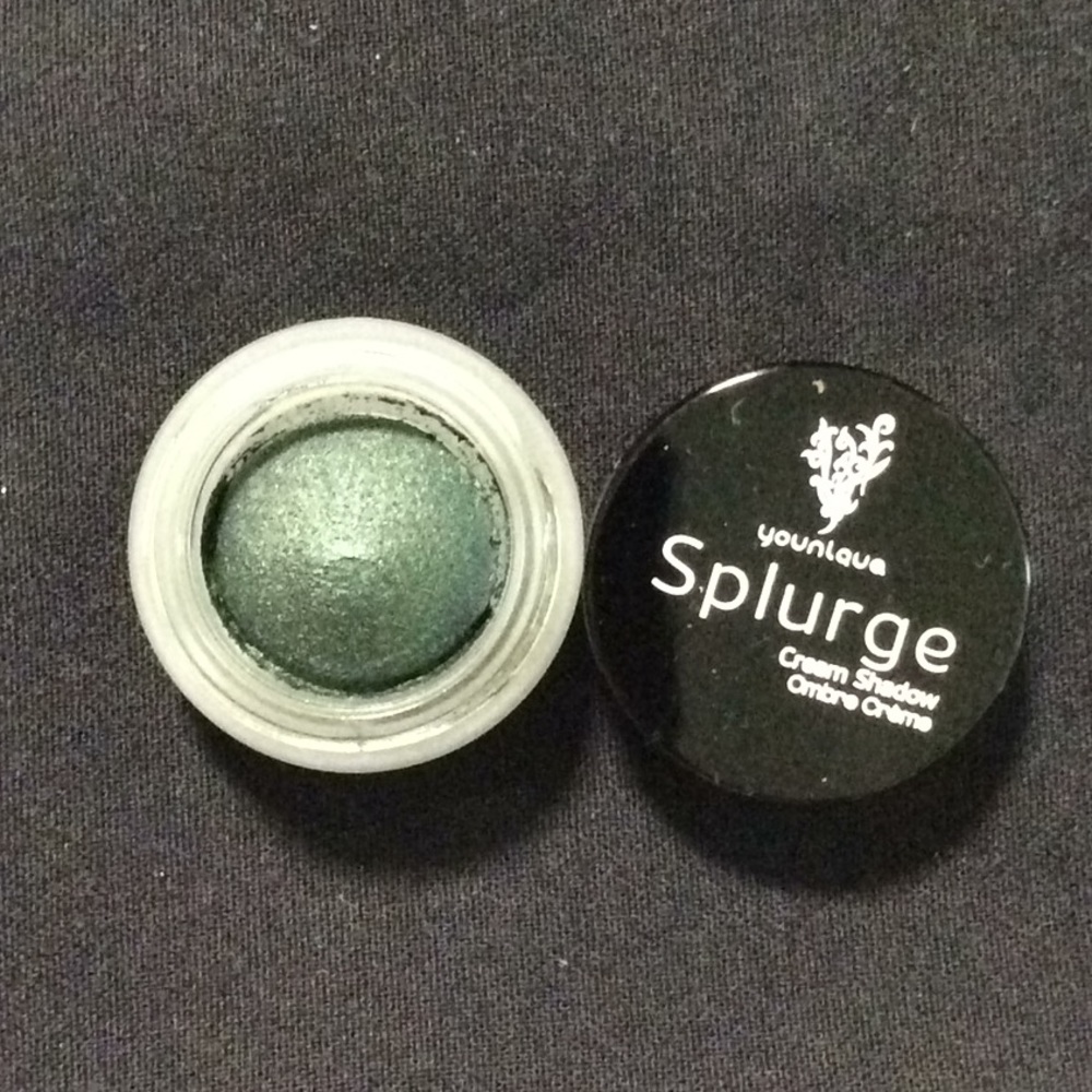 Younique Splurge Cream Shadow ASSERTIVE